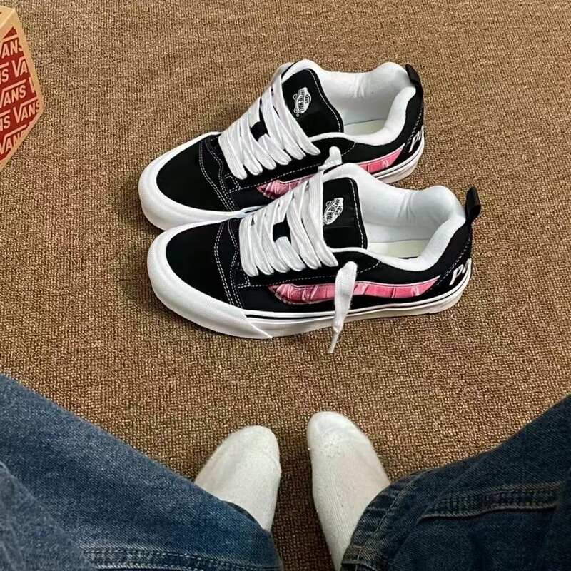 Putian Pure Original Vans Knuskool Dragon Fruit American Retro Trendy Casual Non-Slip Thick Sole Shoes Putian Pure Original Vans Knuskool Dragon Fruit American Retro Trendy Casual Non-Slip Thick Sole Shoes