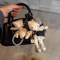日本SIONOIS可爱香香银色长腿kitty包挂件毛绒玩偶配饰公仔挂饰女