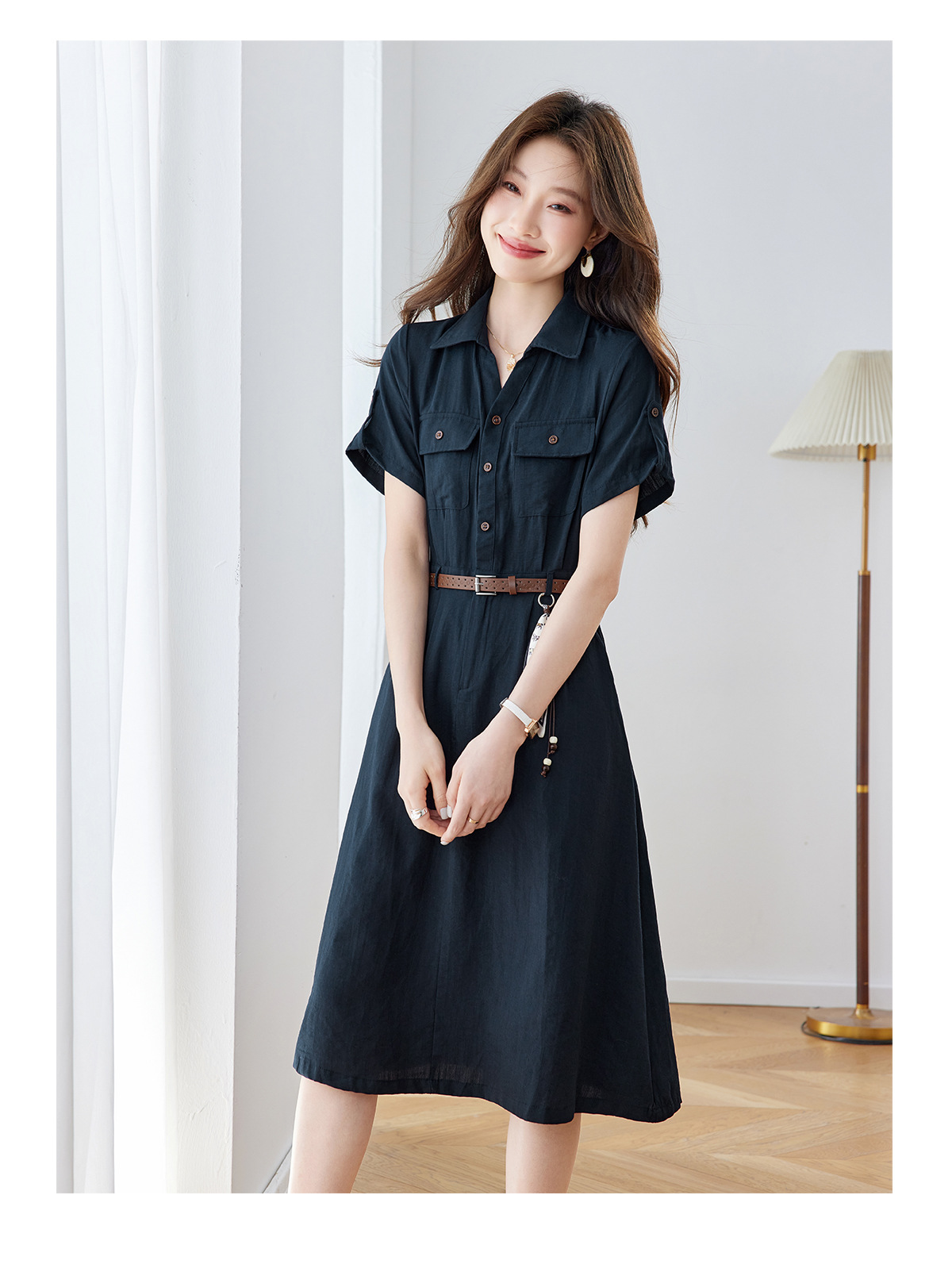 Đầm maxi nữ cổ bẻ thắt eo dáng suông kèm dây lưng — Xanh lông mòng đen, màu trắng chi tiết 17