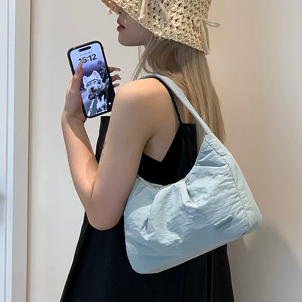 Colorful Fox Niche K-Style Gentle Pleated Pure Color Armpit Bag Simple Texture Casual Versatile Shoulder Bag