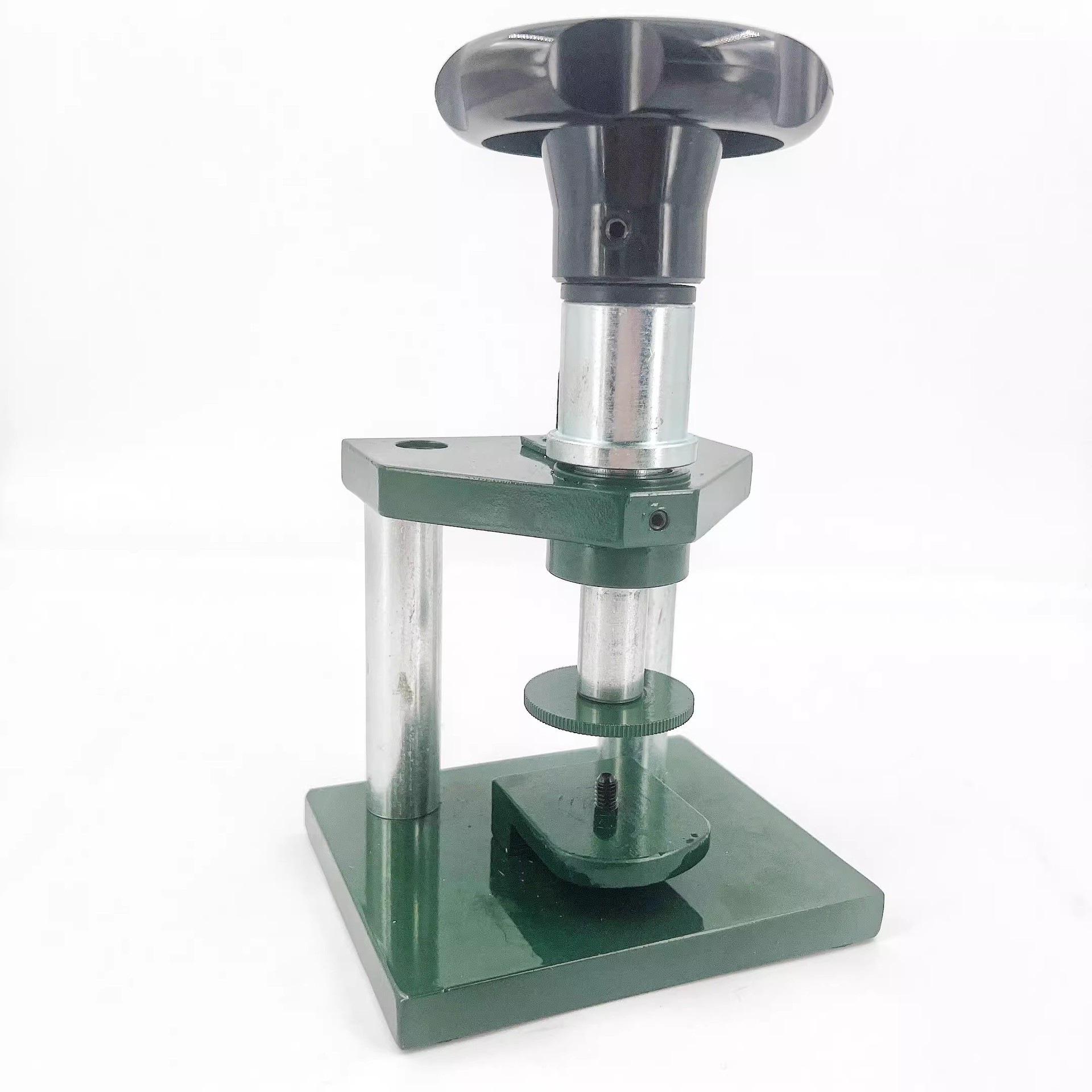 库存修表工具金属螺旋式压盖器手表后盖压合机旋转压底器成色一般