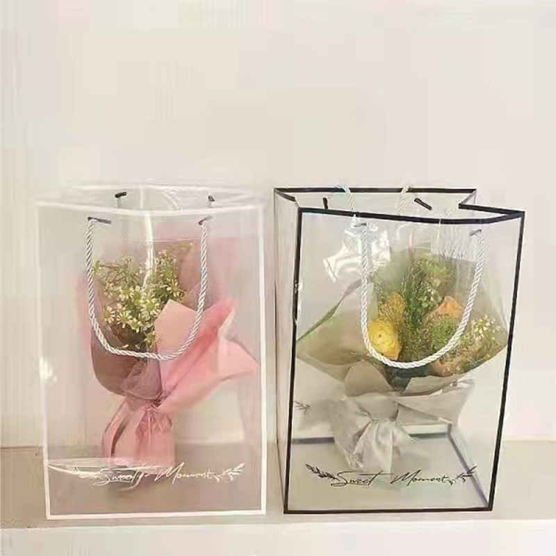 Wholesale transparent tote bags, PVC plastic gift bags, waterproof hand-held bags, gift bags, flower packaging bags