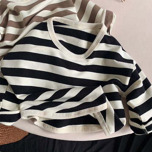 Children's clothing girls' bottoming shirt spring and autumn 2024 new style children's long-sleeved T-shirt Korean style trendy children's striped casual top