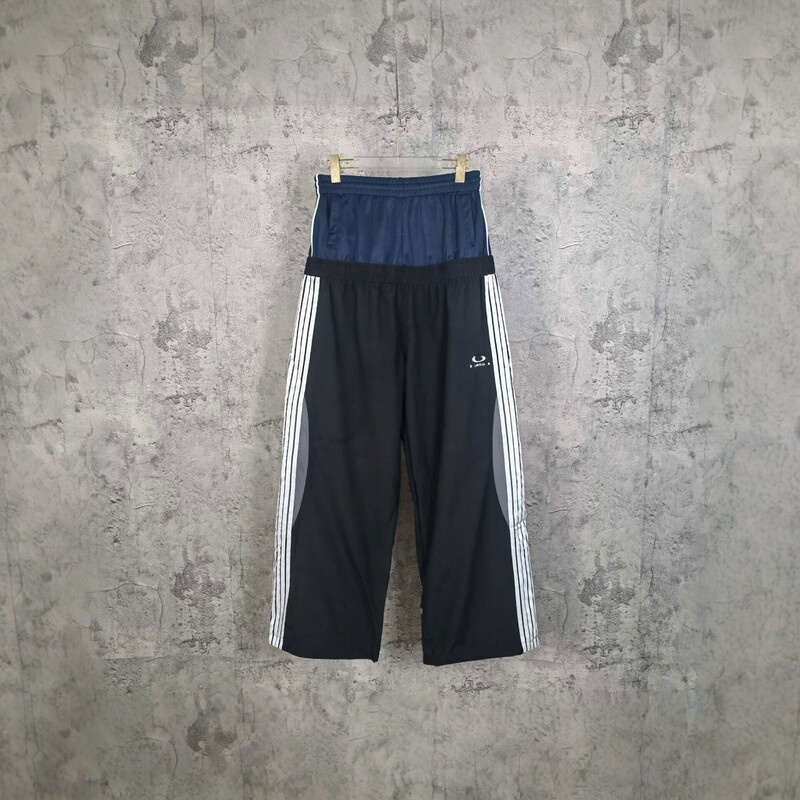 Men's loose-fitting sports casual pants with color-blocking and three stripes, fashionable straight-leg trousers Men's loose-fitting sports casual pants with color-blocking and three stripes, fashionable straight-leg trousers