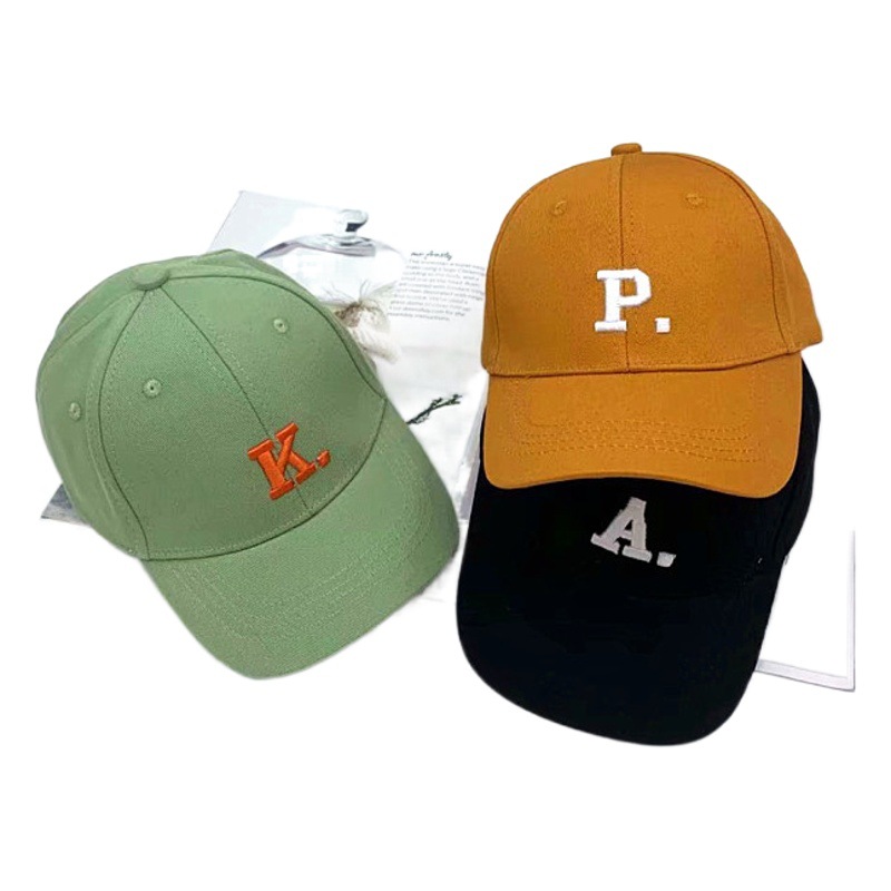 Children's Hats for Spring and Autumn, Korean Style Hard-Brimmed Plain Baseball Caps for Boys and Girls, Outdoor Travel Sun Protection Solid Color Baseball Caps