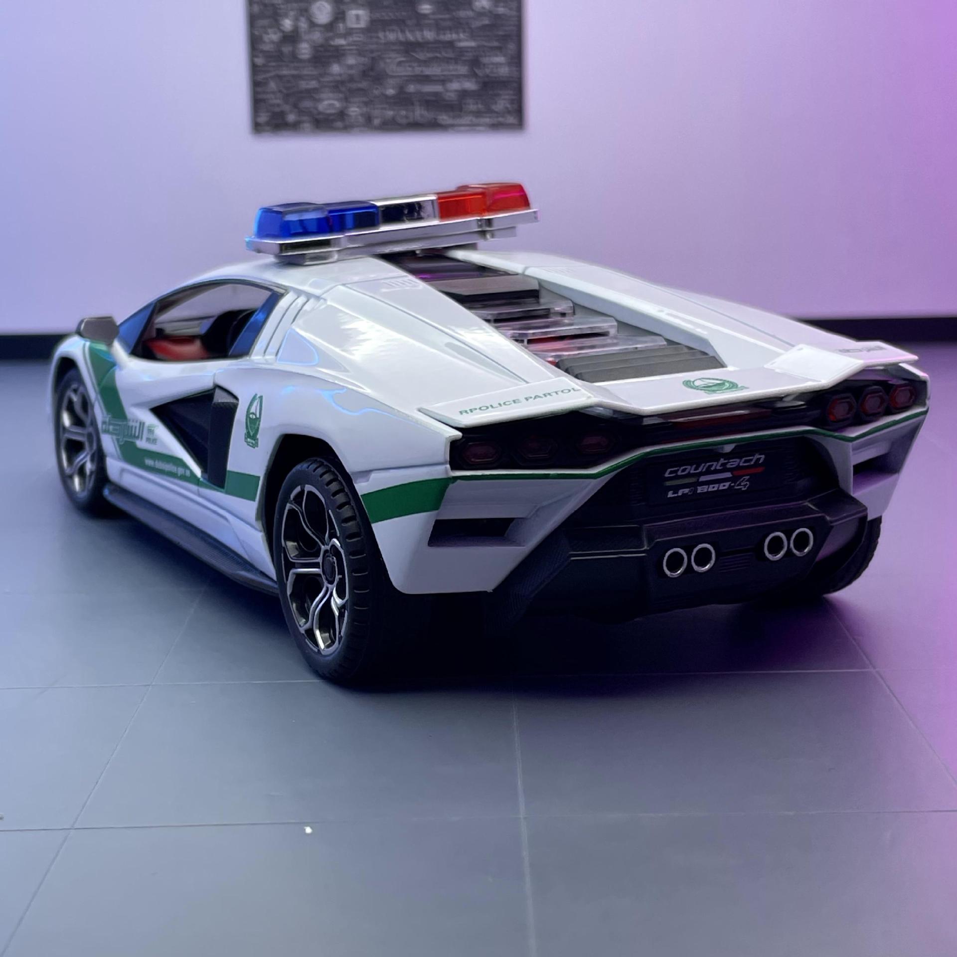 Modelo de coche de aleación Dubai 1:24 Rambo Medio Oriente versión policía coche sonido y luz tire volver niño juguete coche modelo decoración colección