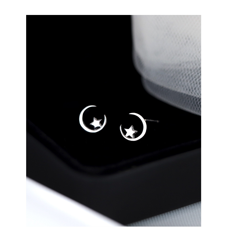 Fashion Star Moon Copper Plating Ear Studs 1 Pair