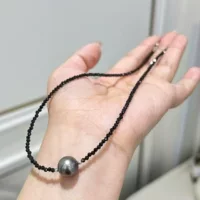Новое модное черное ожерелье из шпинели с подвеской из таитянского жемчуга, нишевой цепочкой на ключицу, легким роскошным колье интернет-знаменитости.