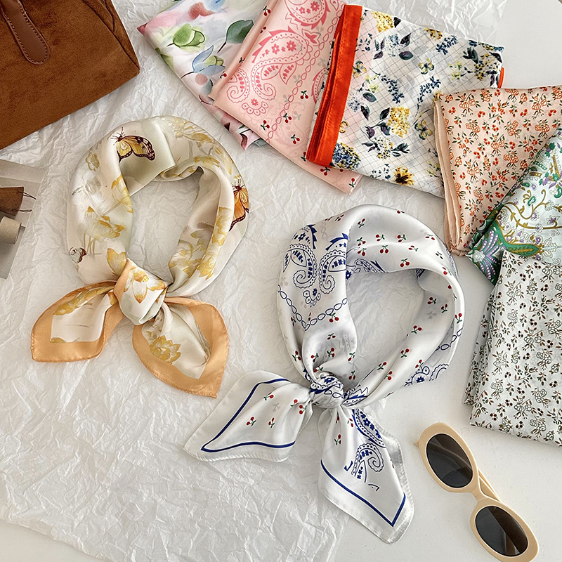 Bufanda de seda, bufanda cuadrada pequeña, nueva atmósfera coreana, pañuelo floral, cinturón para el cabello, bufanda decorativa, chal pequeño exterior