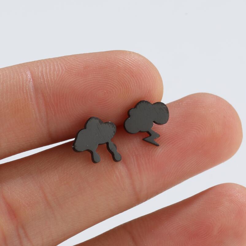 Simple Style Clouds Titanium Steel Ear Studs Plating No Inlaid Stainless Steel Earrings display picture 4