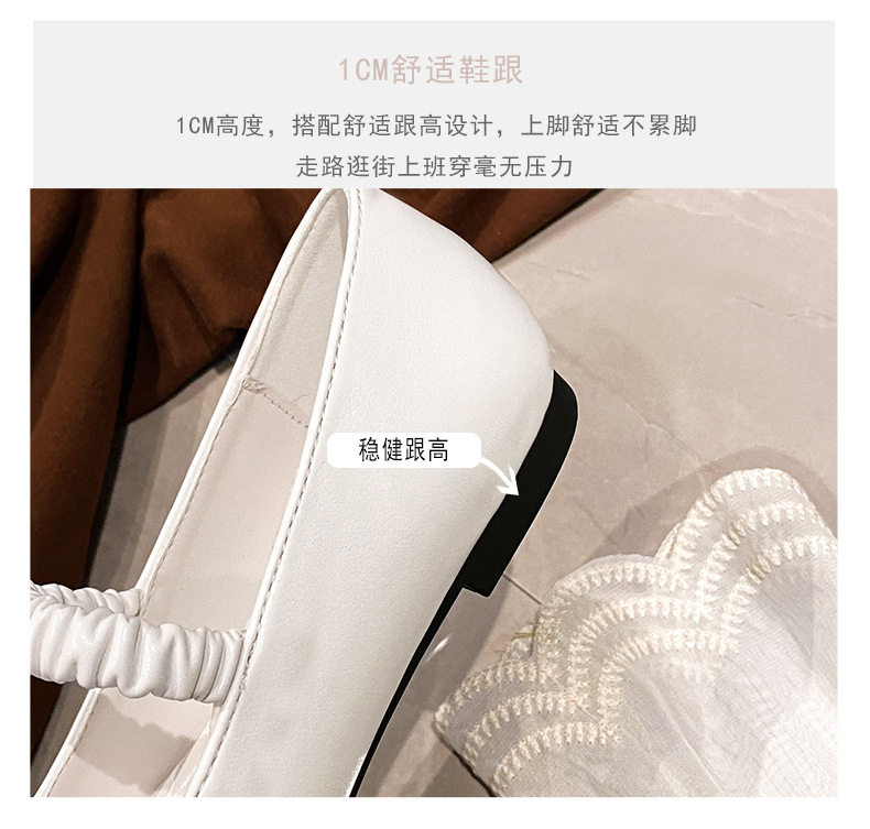 Giày lười nữ mũi tròn phối màu, quai ngang co giãn, đế bằng gót thấp 1–3 cm — Màu đen, Trắng sữa chi tiết 10