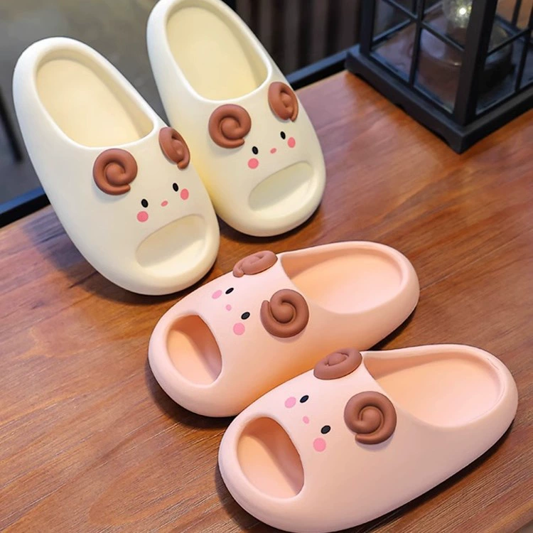 Детские тапочки летние для мальчиков и девочек, домашние Нескользящие дезодоранты, сандалии для ванной комнаты с мягким дном из ЭВА с толстым дном для дома