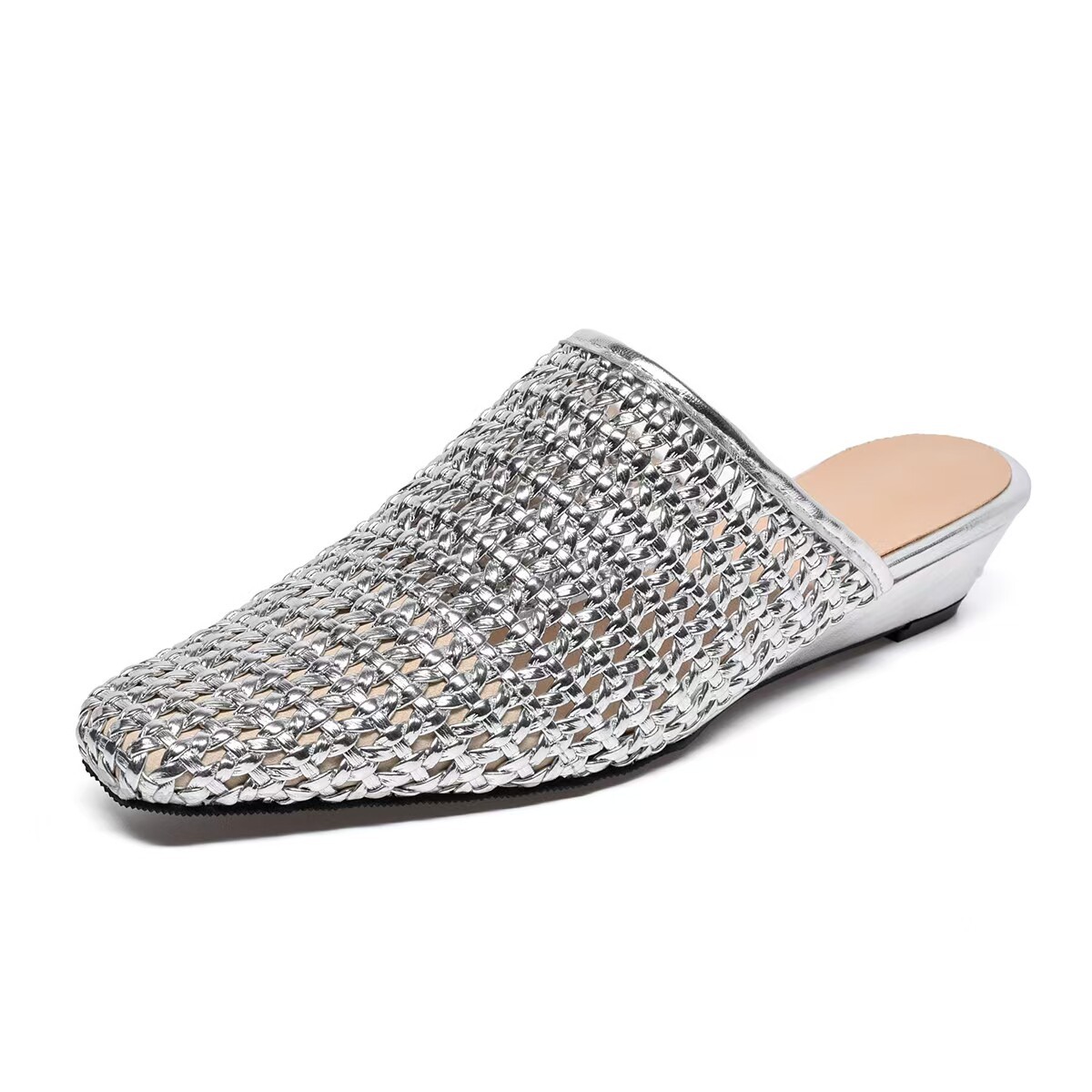 Dép sandal nữ da mềm mũi tròn quai chữ V đế bệt chống trượt — màu trắng ngà