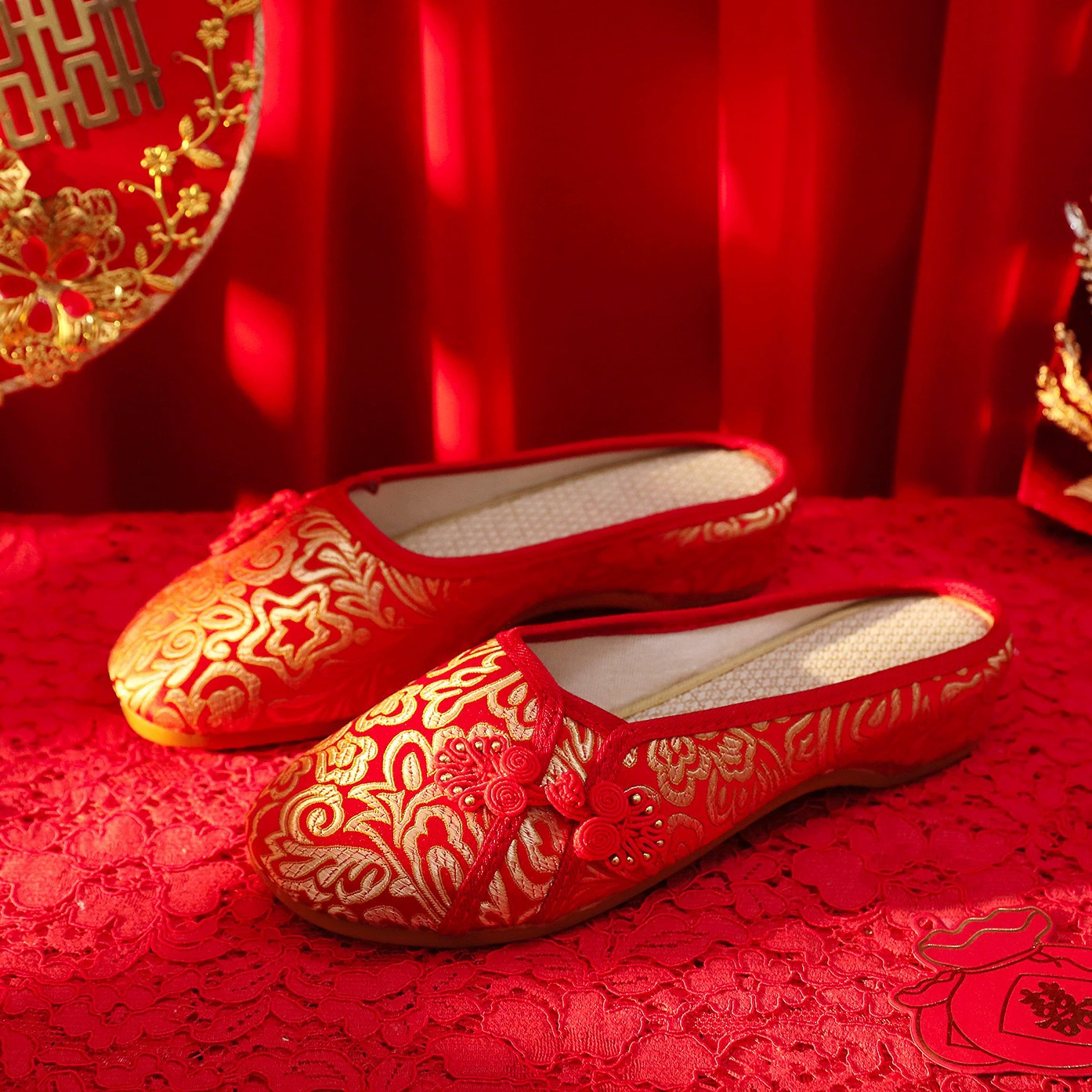 Весенние и летние старые пекинские туфли из ткани женские ботинки с вышивкой