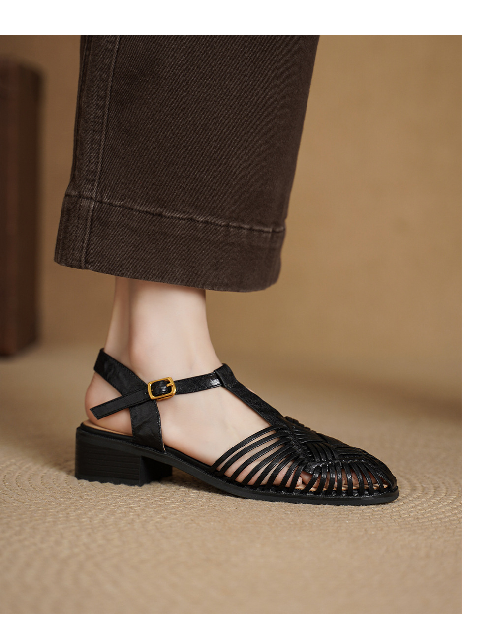 Sandal nữ quai ngang T-clasp gót thấp 4 cm phong cách vintage dệt rỗng — đen chi tiết 11