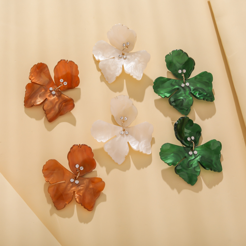 1 Pair Fashion Flower Resin Inlay Rhinestones Women's Drop Earrings display picture 3