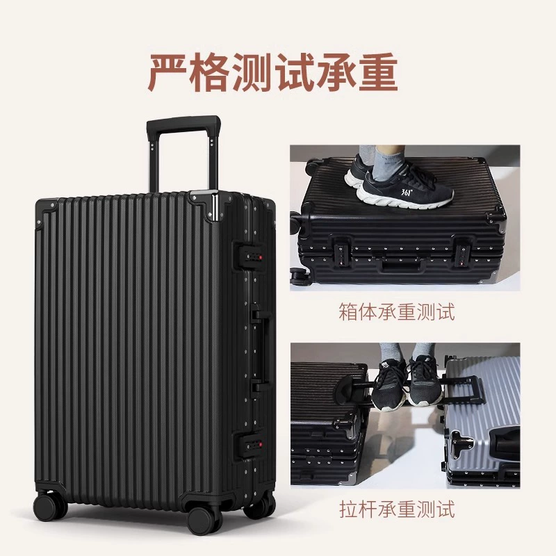 Capacious suitcase, durable box with zipper