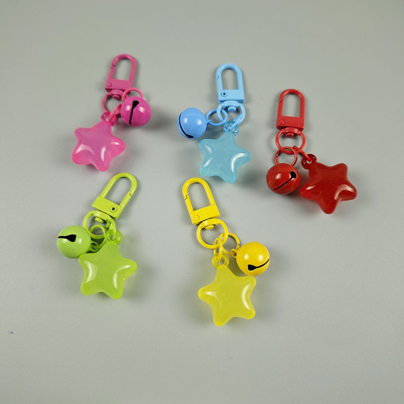 亚克力多巴胺透明果冻五角星铃铛钥匙扣包包情侣闺蜜小礼物挂饰品