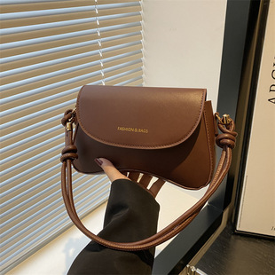 Hong Kong Style Retro Solid Color Western Style Crossbody Women's Bag 2025 Spring Korean Style Texturized Fashion Shoulder Bag Trendy Handbag