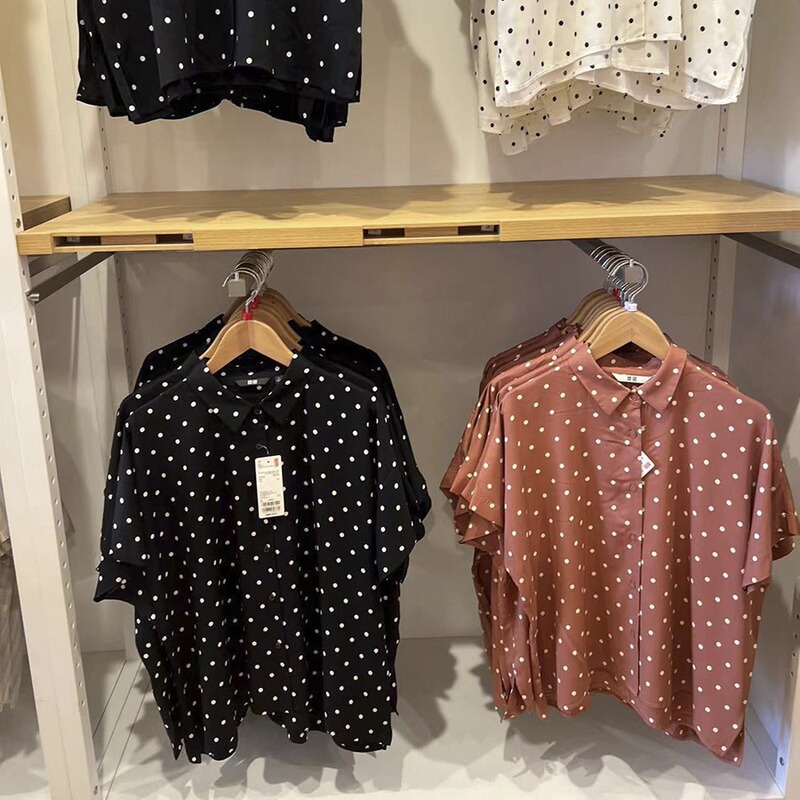 The Same 2023 Xia Xin Fancy Printed Shirt Cloud Shirt Short-sleeved Polka Dot Shirt 457638 / 448808 The Same 2023 Xia Xin Fancy Printed Shirt Cloud Shirt Short-sleeved Polka Dot Shirt 457638 / 448808