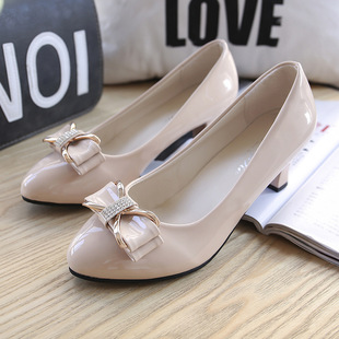 �n��Ůʿ�A�^�͸���ЬŮ�\���и������Y��a������ƤЬŮЬ����Ь