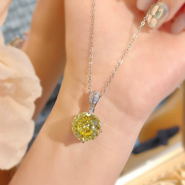 Bird's Nest Cut Yellow Diamond Pendant [No Chain]