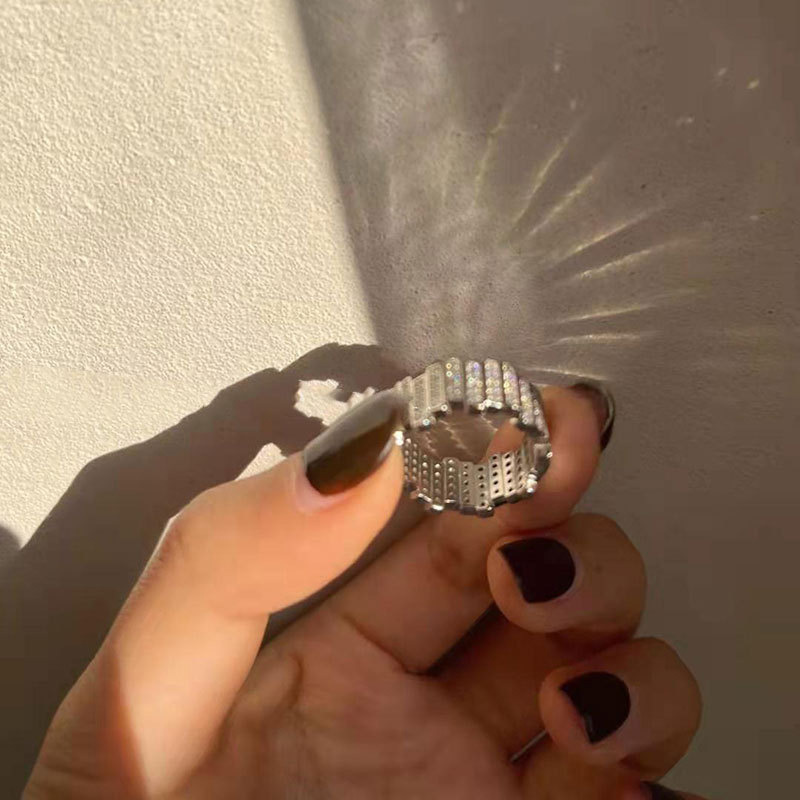 S Ring aus reinem Silber mit versetztem Zirkonia, Nischen-Mode-Temperament, vielseitig einsetzbar, verstellbare Öffnung, leichter Luxus für Frauen,_voghion.com