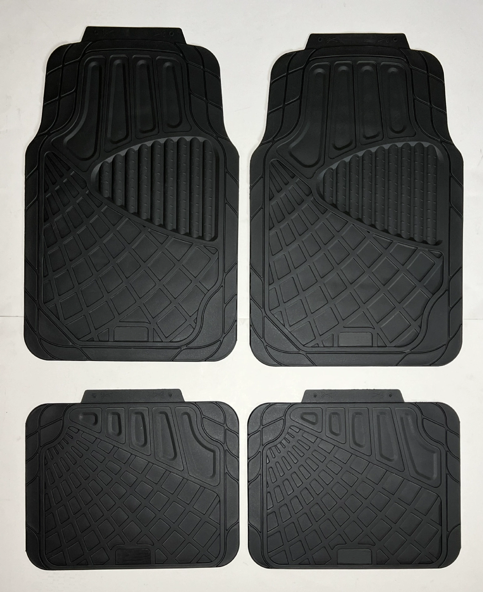 Водонепроницаемые нескользящие универсальные автомобильные коврики из ПВХ/ТПР/ТЭП, комплект из четырех частей с бесшумной конструкцией.
