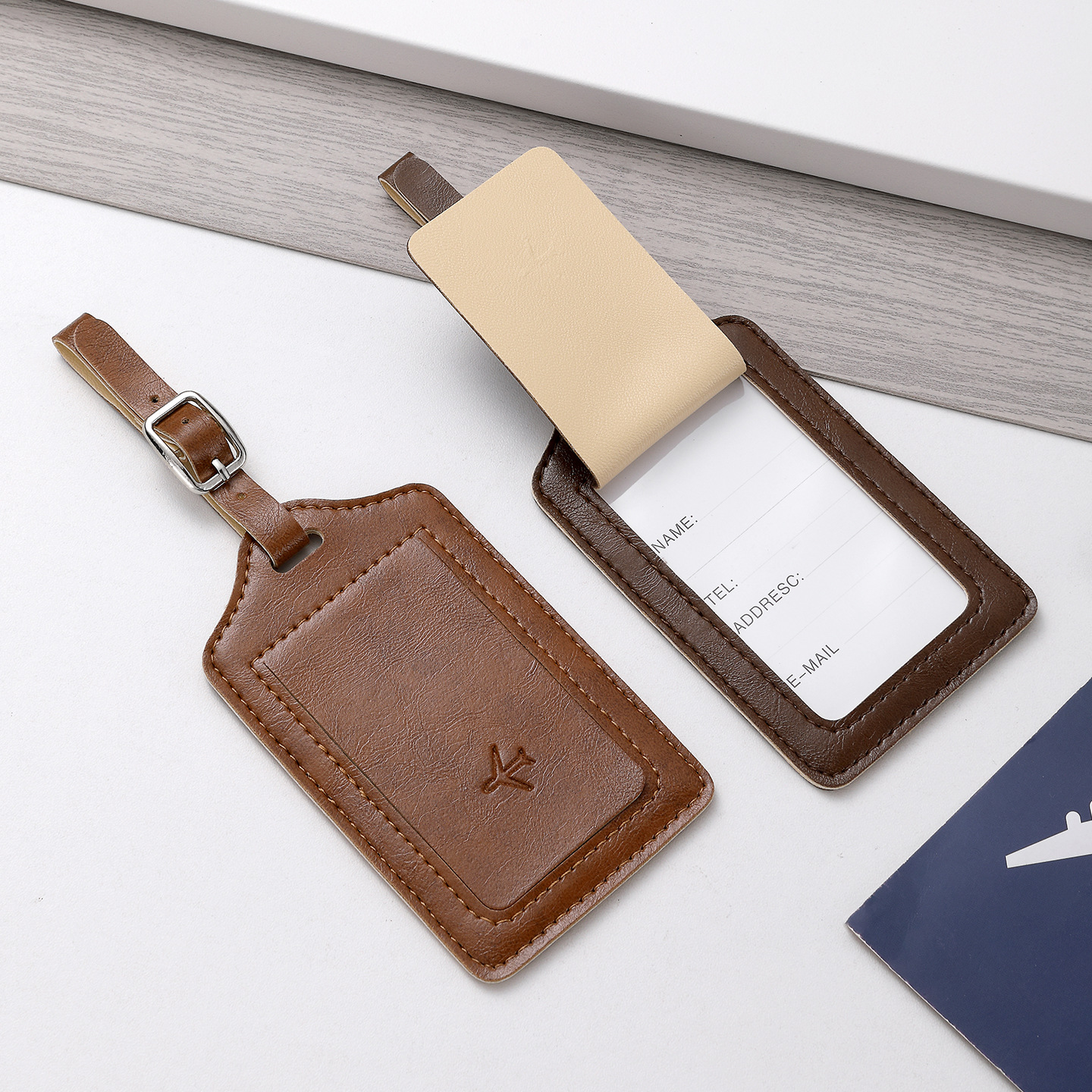 Etiqueta de equipaje transfronteriza Etiqueta de embarque Etiqueta de identificación de pérdida Etiqueta de identificación portátil Etiqueta de embarque Etiqueta de embarque Etiqueta