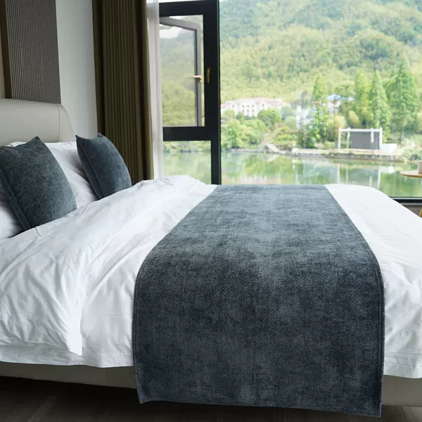 Hotel-specific solid color bed runner, bedding accessory, bed flag, high-end light luxury homestay hotel simple bed cover
