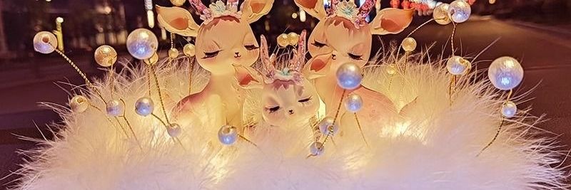 High-end car interior decoration accessory 2026 model, "Safe Journey" dashboard goddess deer new car air freshener