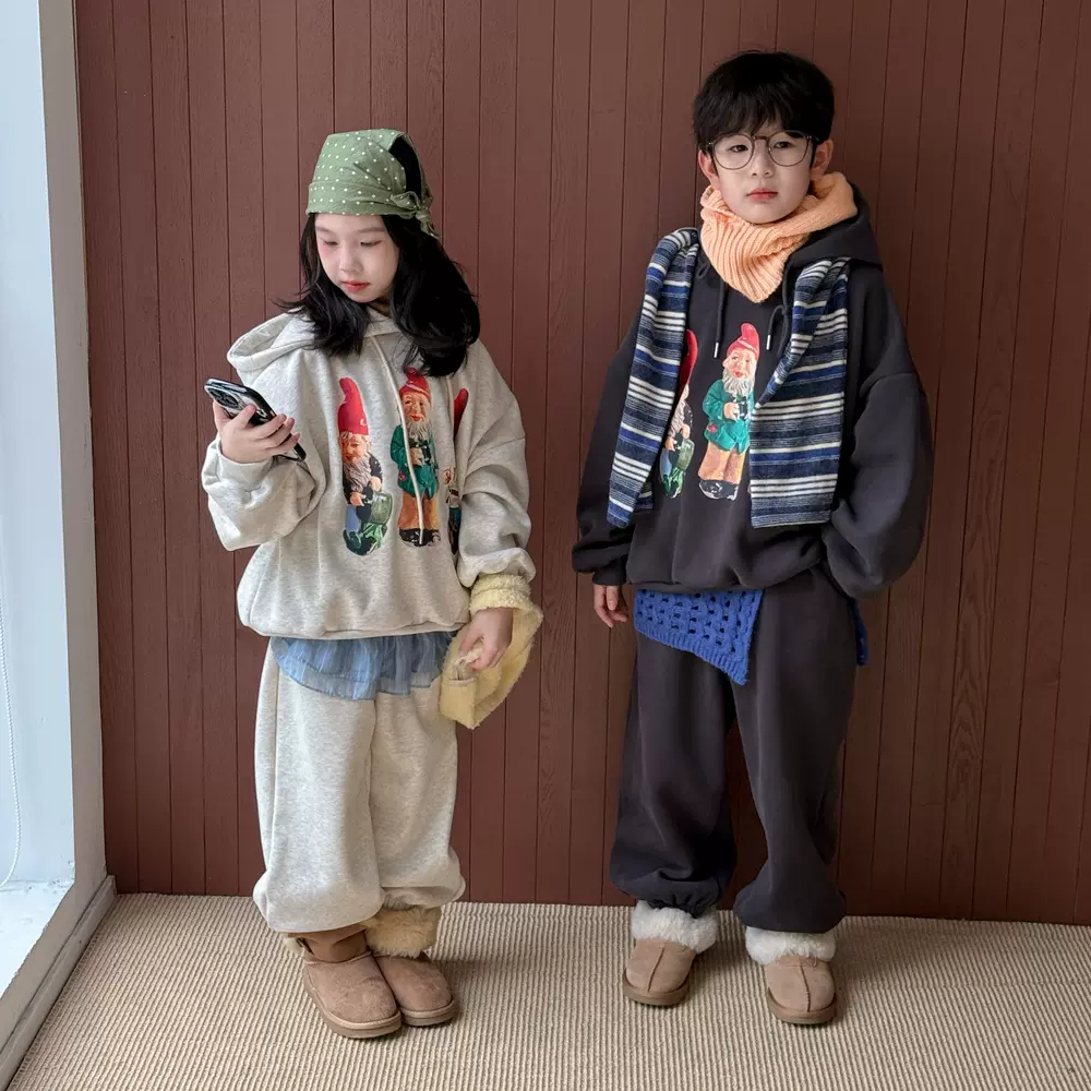 童套装2025秋冬韩版男女童卡通印花加绒加厚休闲儿童连帽套装