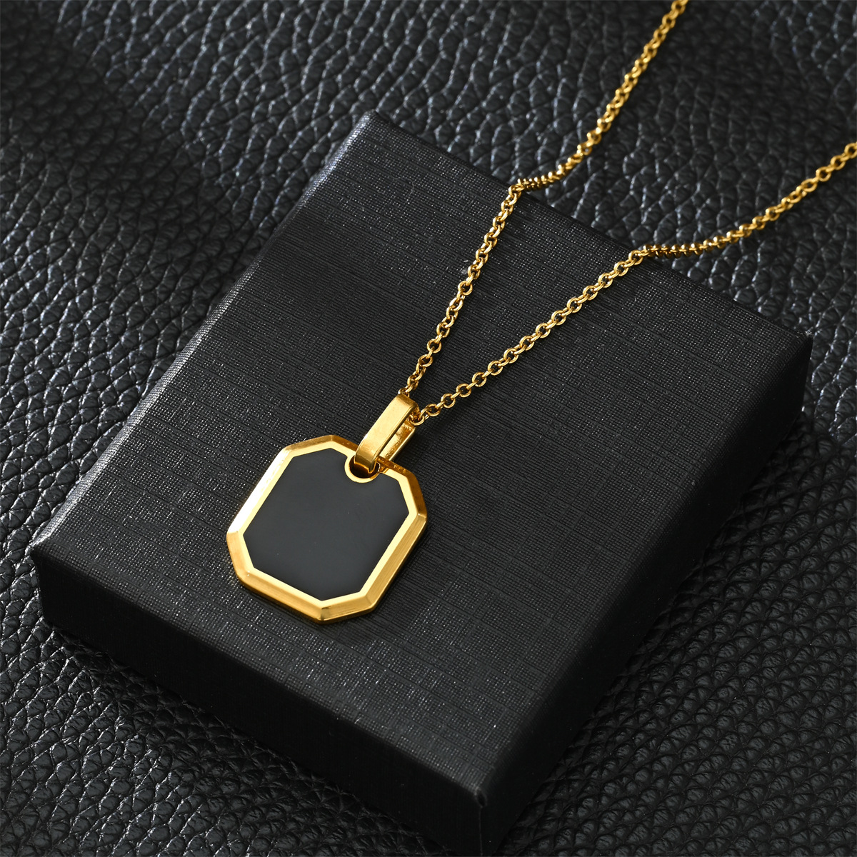 Holiday, Daily Occasion 304 Stainless Steel Material Retro Geometric 304 Stainless Steel Plating Men's Pendant Necklace Men Pendant Necklaces