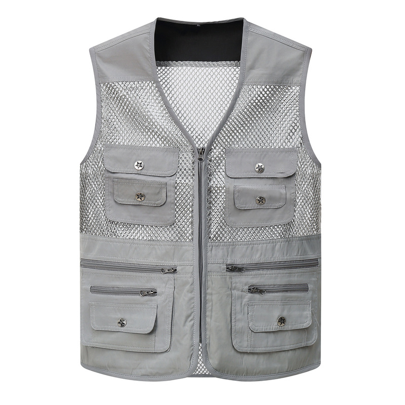 Multi-Pocket Vest for Men, Outdoor Camouflage Vest, Middle-Aged and Elderly Dad's Style, Loose Casual Large Size Vest for Photography and Fishing Multi-Pocket Vest for Men, Outdoor Camouflage Vest, Middle-Aged and Elderly Dad's Style, Loose Casual Large Size Vest for Photography and Fishing