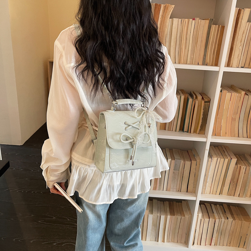 Bolso portátil para mujeres 2026 primavera / verano estilo coreano simple mochila casual nicho sensación cotidiana de moda mochila pequeña image 5