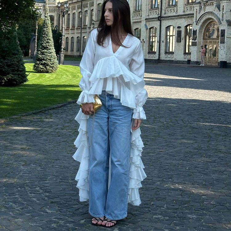Cross-border Niche Design Sense Ruffled Hem Women's Shirt V-neck Horn Sleeve Beach Style White Top Cross-border Niche Design Sense Ruffled Hem Women's Shirt V-neck Horn Sleeve Beach Style White Top