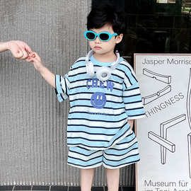 2026年夏季女童美式儿童短袖套装男童舒适时尚数码满印印花两件套