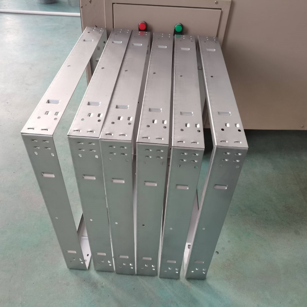 厂家初中效过滤器安装框金属固定框架组合空气过滤器安装框支架