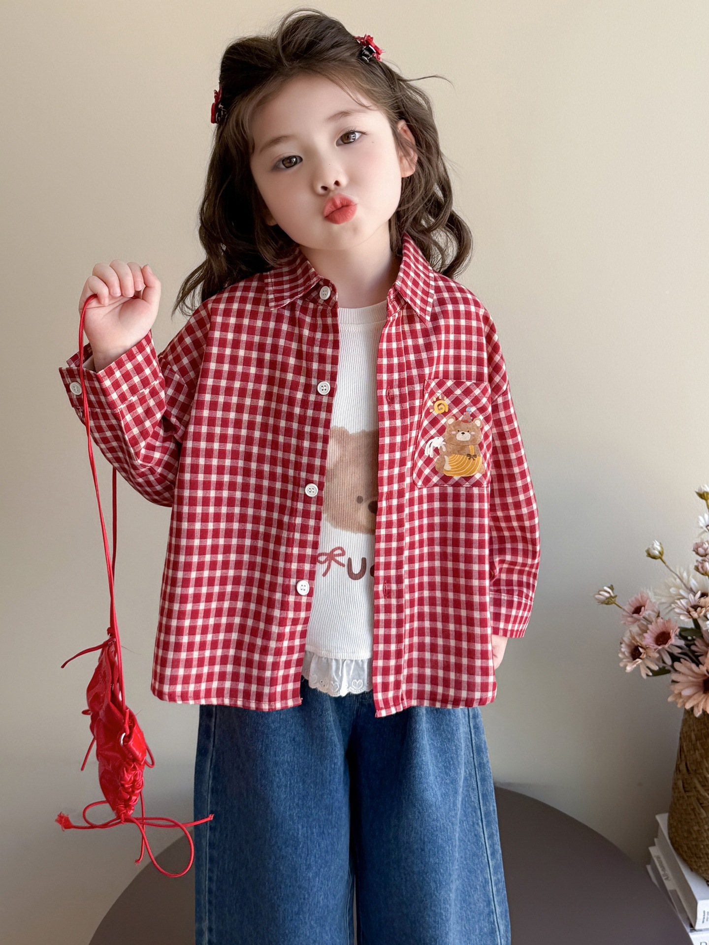 Camisas a cuadros de otoño de niñas 2025 nuevo estilo extranjero de moda bebé femenino chaqueta casual chaqueta de primavera y otoño