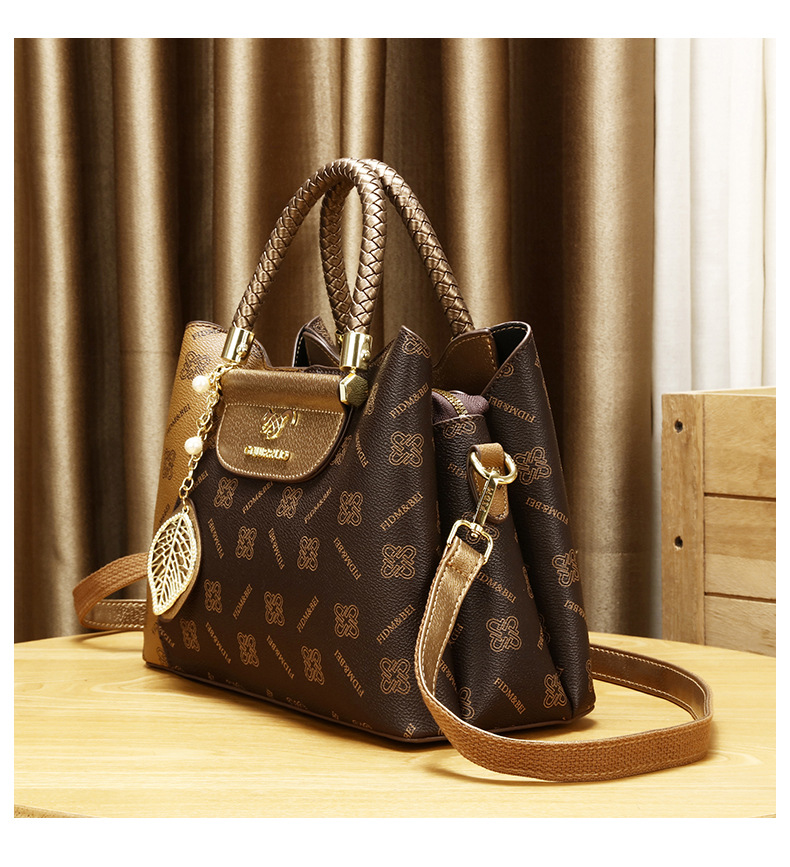 Ženska torba za čez ramo v zahodnjaškem slogu iz leta 2024, nova, z veliko prostornino, z eno ramo čez ramo_voghion.com