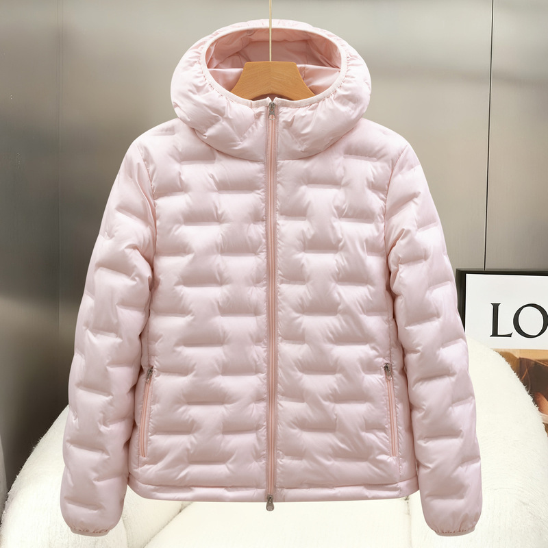 New winter collection for foreign trade: lightweight, short, seamless, and heat-sealed down-filled cotton jacket with a fashionable hood, designed for warmth and style New winter collection for foreign trade: lightweight, short, seamless, and heat-sealed down-filled cotton jacket with a fashionable hood, designed for warmth and style