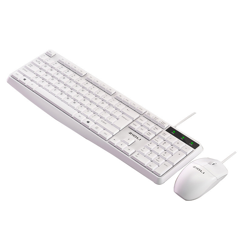 パソコンのキーボードとマウスのセットは有線デスクトップのノートパソコンです。|undefined
