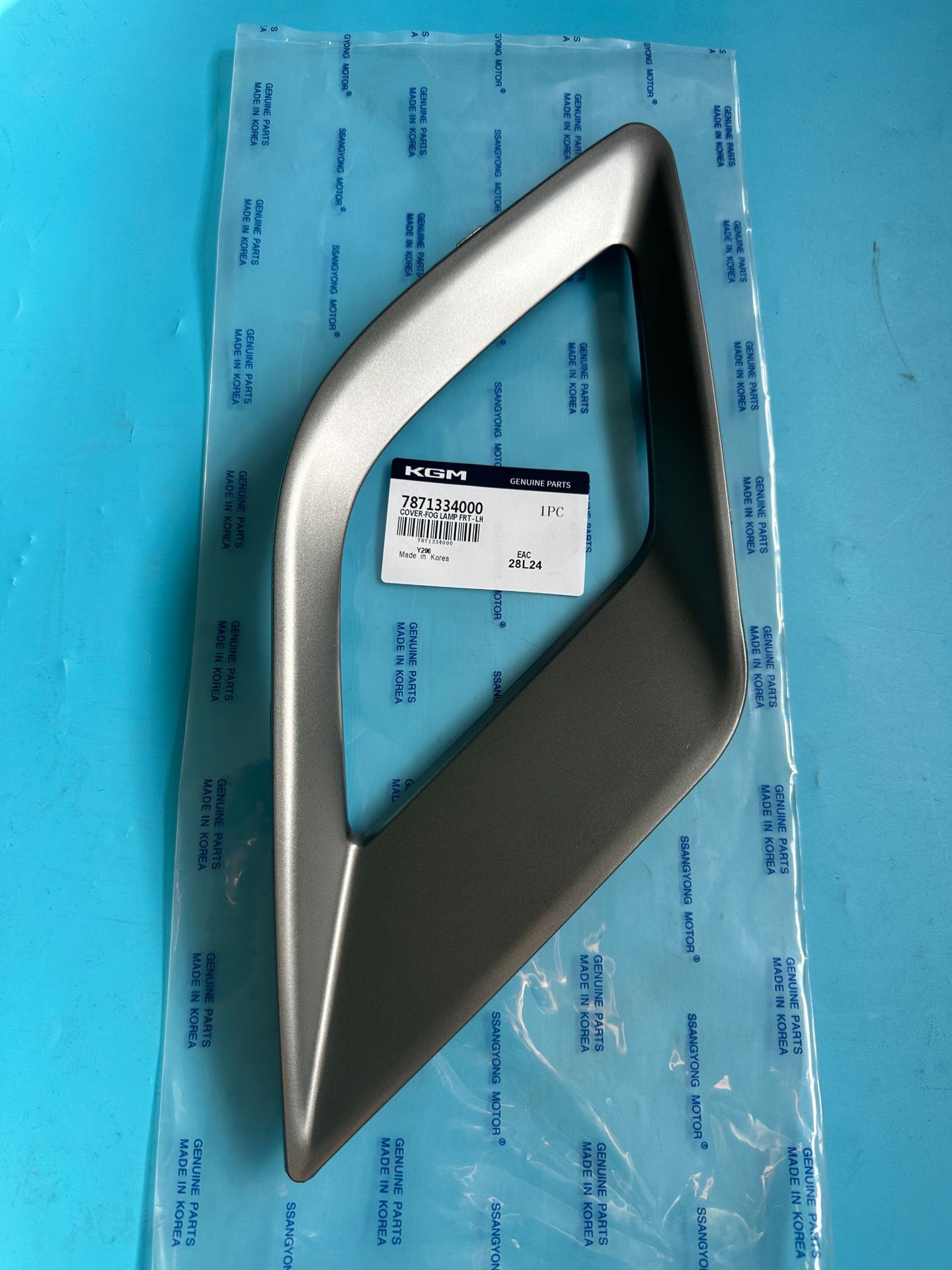 Suitable for Ssangyong Korando Old Model 2010-2013 Fog Light Frame Left 7871334000 Right 7871434000