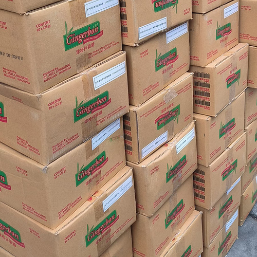 Wholesale Indonesia Imported Gingerbon Ginger Candy 125g Ginger Juice Soft Candy Snack Food