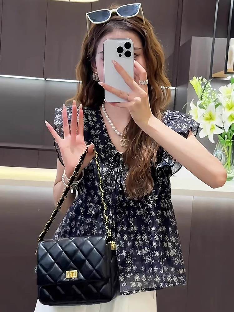 Áo hai dây nữ tay bèo họa tiết hoa nhí chất voan kiểu Pháp — Màu xanh lam nhạt chi tiết 4