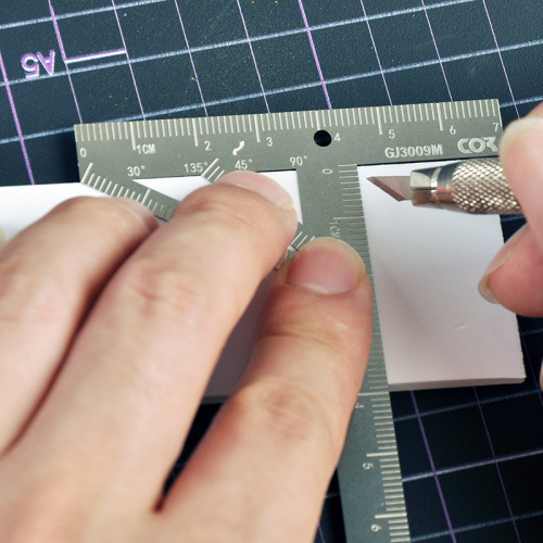 Gundam model making tools DIY handmade ABS rubber sheet detail modification engraved cutting stainless steel T-shaped ruler