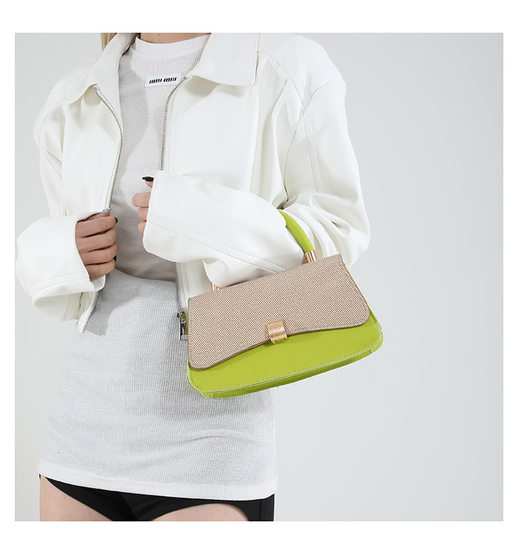493g Weight Lock clasp Closure Type Single Shoulder Strap, Top Handle Strap Type Crossbody Bag Bags Type Daily Occasion Pu Leather Material Color Block, Solid Color Pattern All Seasons Season Women's Gender Streetwear Style Square Shape Small Size Women's Small Pu Leather Color Block Solid Color Streetwear Square Lock Clasp Crossbody Bag 13