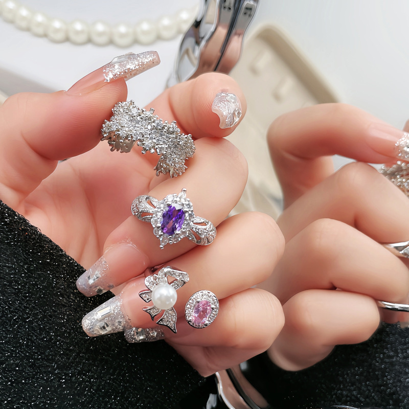 Luxuriöser Damenring Mit Diamant-schleife In Rosa Design_voghion.com