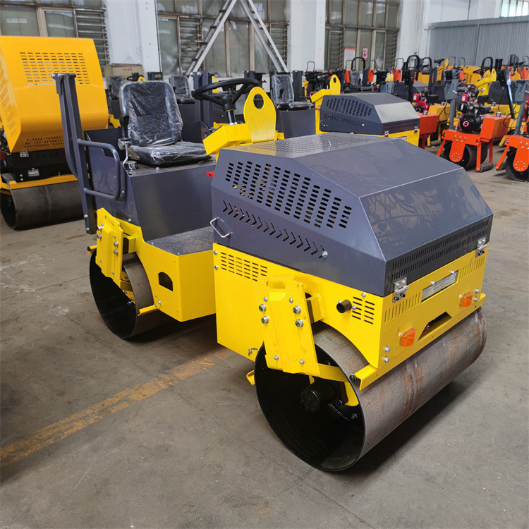 座驾式双钢轮沥青路面沟槽土壤压实压路机1.2/2/3吨液压驱动震动