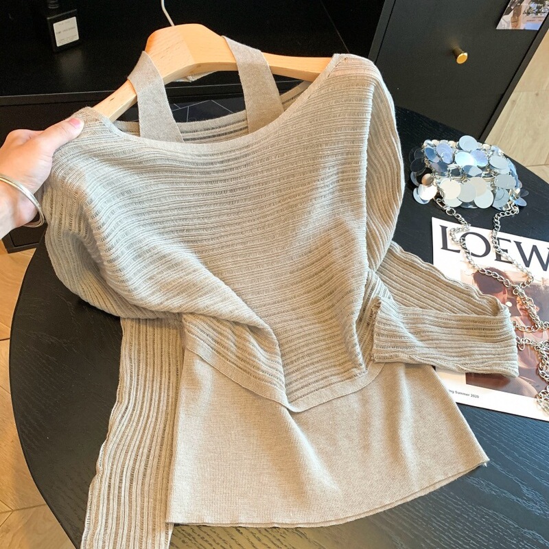 Korean-style casual two-piece knitwear set for women, early autumn 2026, long-sleeved off-shoulder top and halter neck tank top